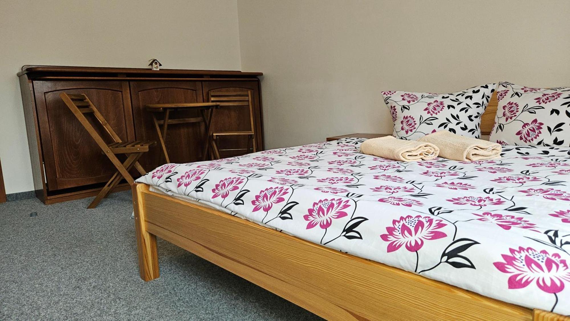 Hotel U Pohody Kovářská Esterno foto